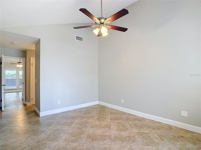 1032 HARDWOOD DRIVE, Valrico, FL 33596