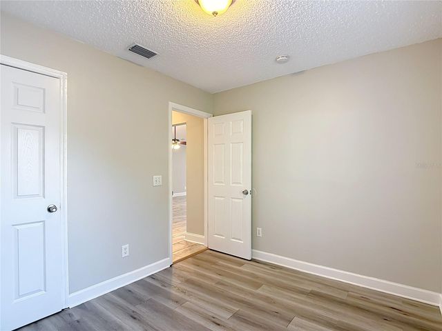 1032 HARDWOOD DRIVE, Valrico, FL 33596