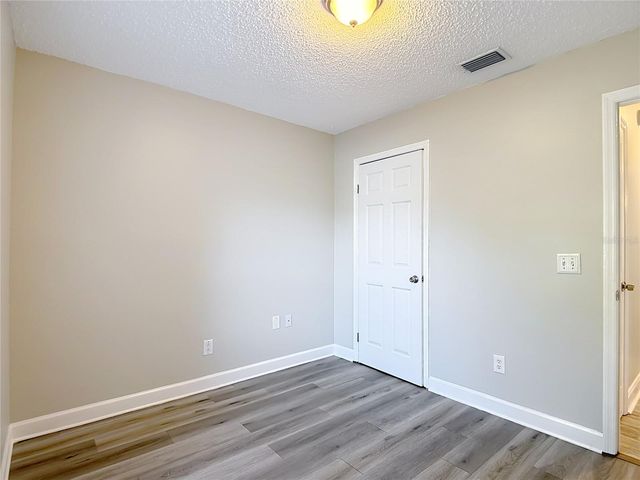 1032 HARDWOOD DRIVE, Valrico, FL 33596