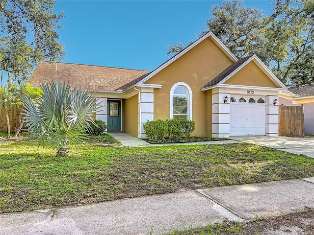 1032 HARDWOOD DRIVE, Valrico, FL 33596