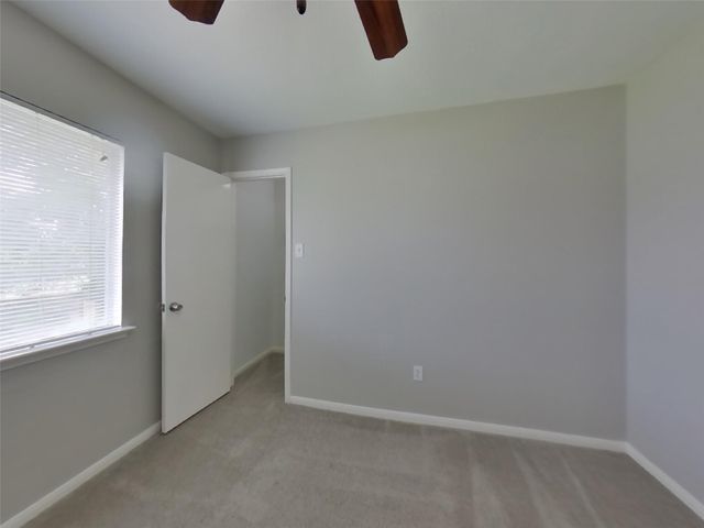 1702 Glacier Blue Drive, Fresno, TX 77545