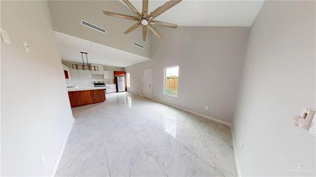 905 W 8th Street, Mission, TX 78572