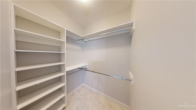 905 W 8th Street, Mission, TX 78572
