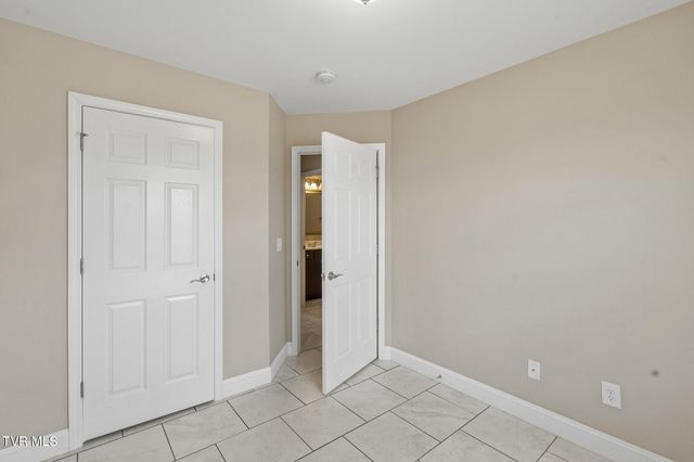 1851 Ida Sue Drive, Jonesborough, TN 37659