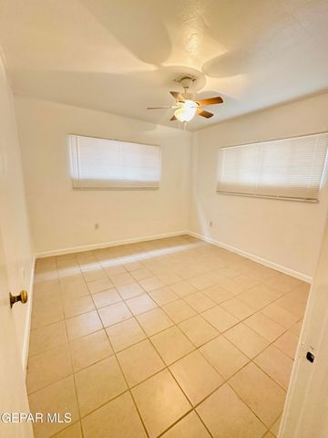 1707 N Stanton Street 2, El Paso, TX 79902