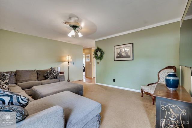 18 Stanworth Road, South Brunswick, NJ 08824