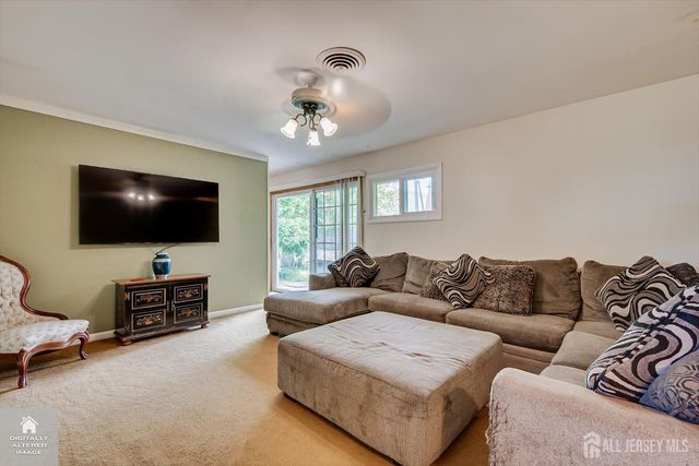 18 Stanworth Road, South Brunswick, NJ 08824