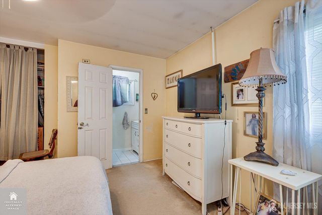 18 Stanworth Road, South Brunswick, NJ 08824