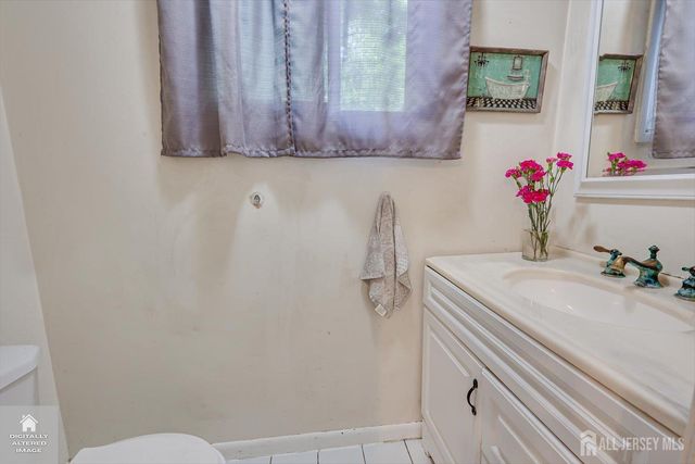 18 Stanworth Road, South Brunswick, NJ 08824