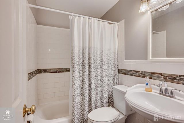 18 Stanworth Road, South Brunswick, NJ 08824