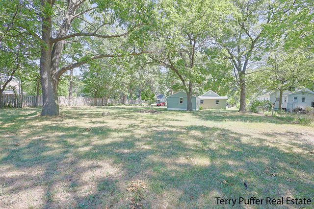 2657 Roberts Street, Norton Shores City, MI 49444