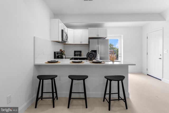 2106 N MCCULLOH ST, Baltimore, MD 21217