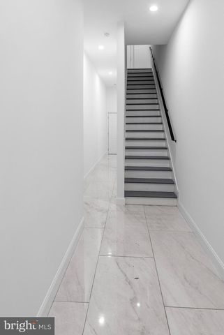 2106 N MCCULLOH ST, Baltimore, MD 21217