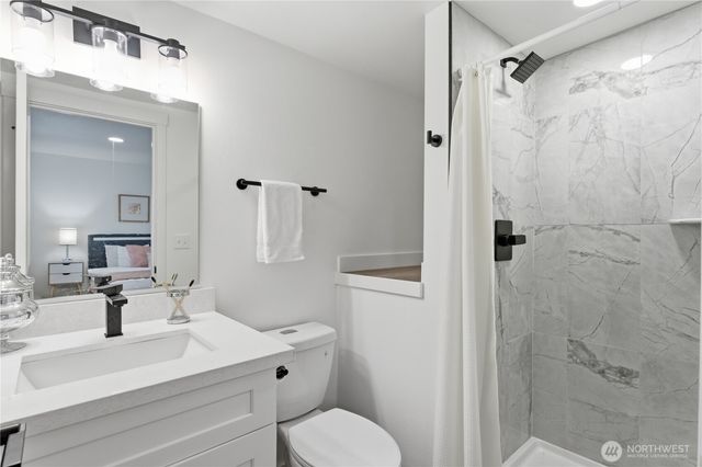 18804 NE 116th Street, Redmond, WA 98052