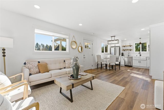 18804 NE 116th Street, Redmond, WA 98052