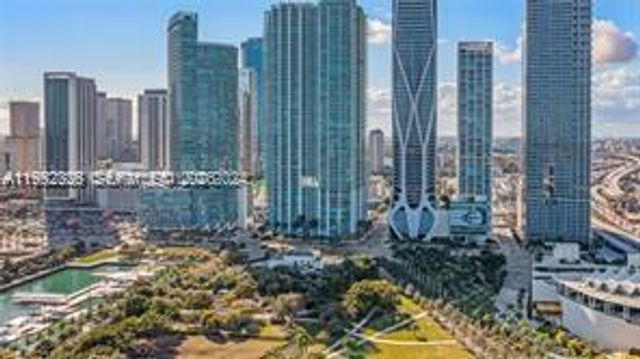 1040 Biscayne Blvd 2605, Miami, FL 33132