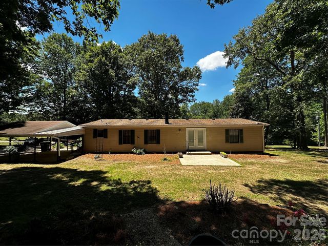 9056 Sorrow Farm Road, Kannapolis, NC 28081
