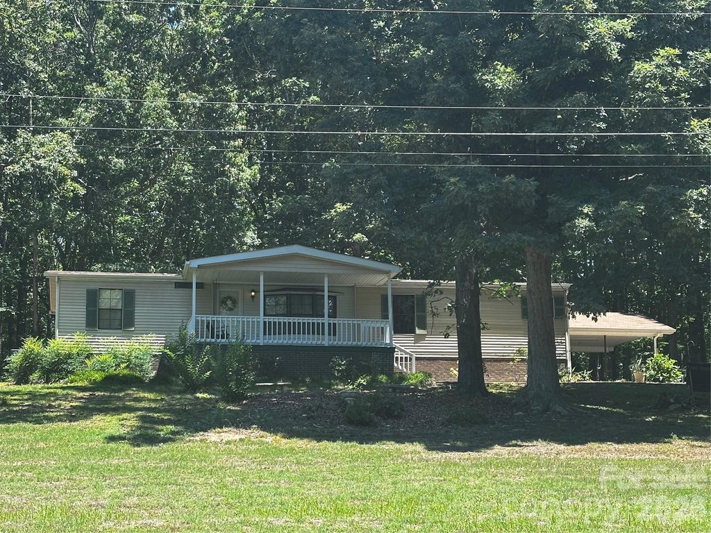 9056 Sorrow Farm Road, Kannapolis, NC 28081