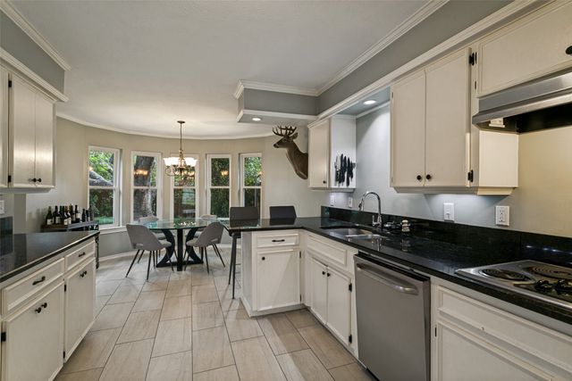 7507 Wellcrest Drive, Dallas, TX 75230