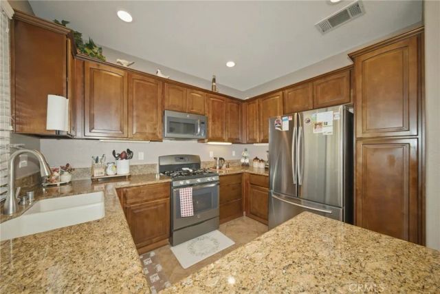 27283 Lasso Way, Corona, CA 92883