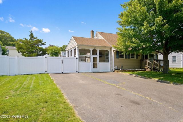 120 Hoover Drive, Brick, NJ 08724