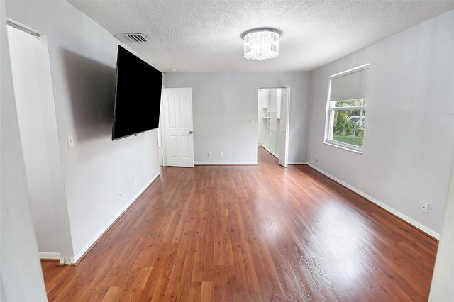 12693 NW 9th Street, Coral Springs, FL 33071