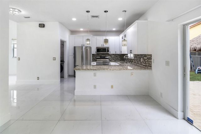 12693 NW 9th Street, Coral Springs, FL 33071