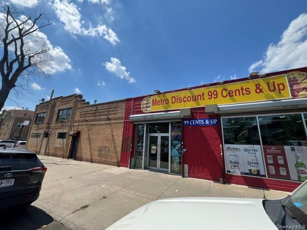 10501 101st Avenue, Ozone Park, NY 11416 — exterior