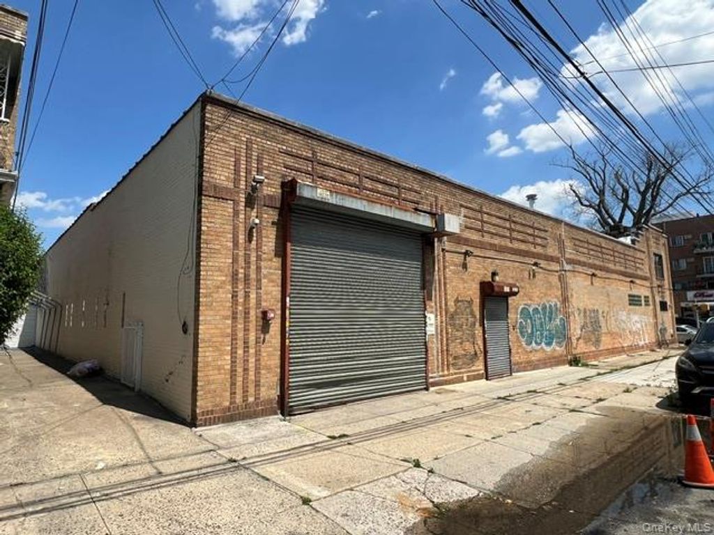 10501 101st Avenue, Ozone Park, NY 11416 — photo 3
