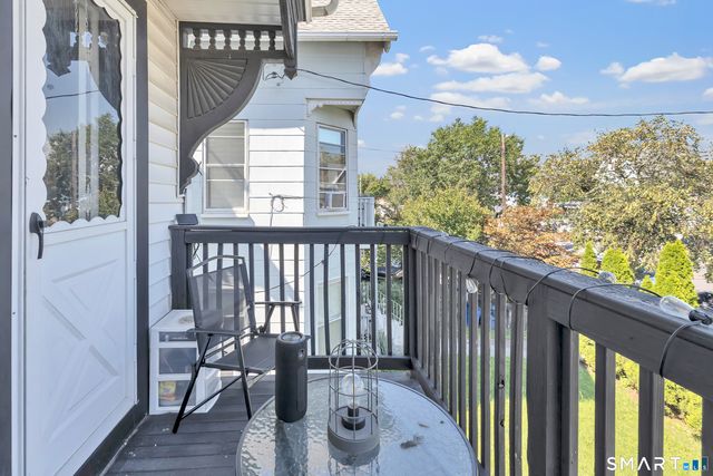 196 Blatchley Avenue, New Haven, CT 06513