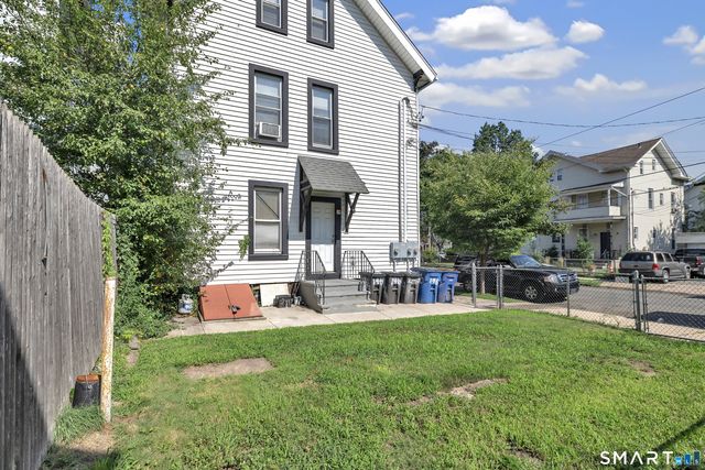 196 Blatchley Avenue, New Haven, CT 06513