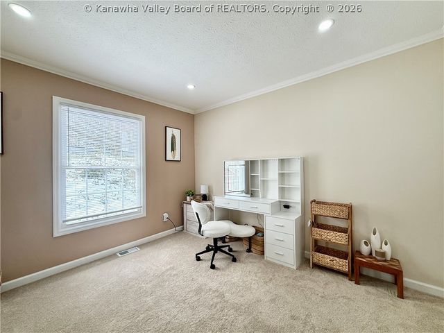 219 Westmoreland Drive, Dunbar, WV 25064