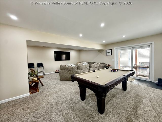 219 Westmoreland Drive, Dunbar, WV 25064