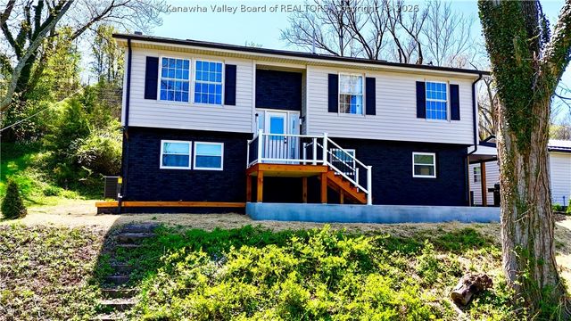 219 Westmoreland Drive, Dunbar, WV 25064