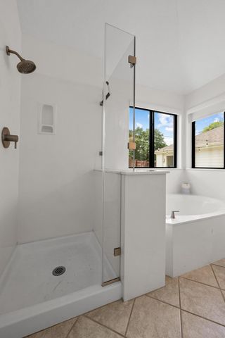 6110 Ginita LN, Austin, TX 78739