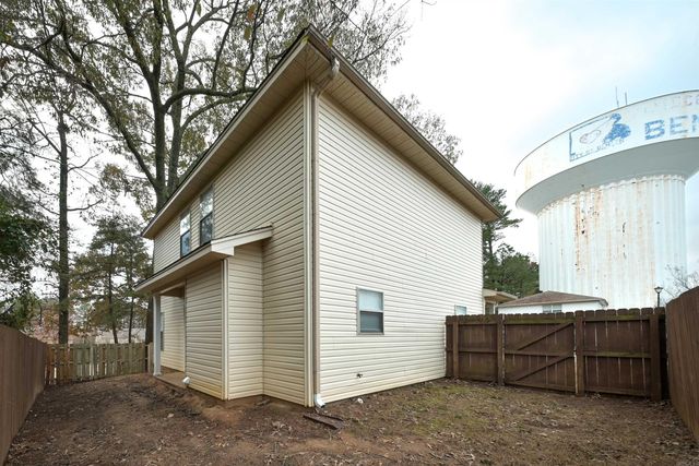 3202 Fawn Drive, Benton, AR 72019