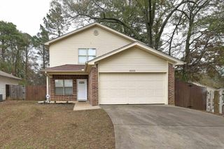 3202 Fawn Drive, Benton, AR 72019