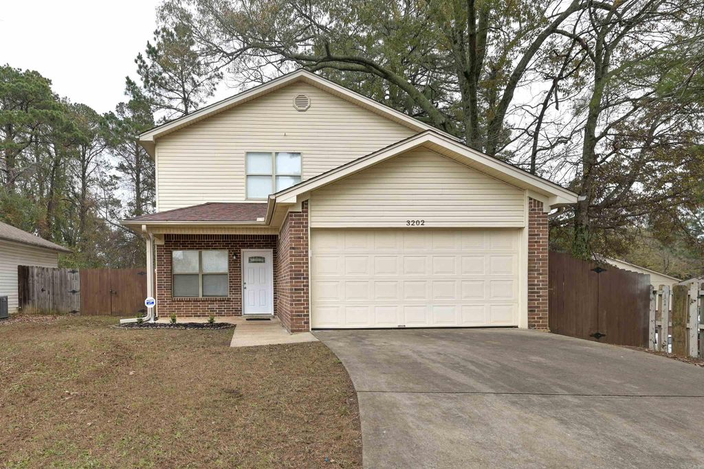 3202 Fawn Drive, Benton, AR 72019