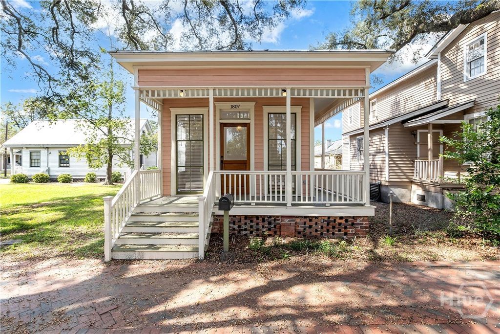 Image 1 of property listing at 1807 Martin Luther King Boulevard, Savannah, GA 31415