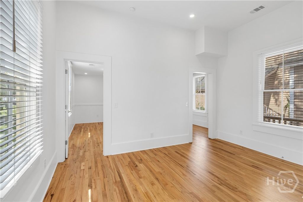 Image 12 of property listing at 1807 Martin Luther King Boulevard, Savannah, GA 31415