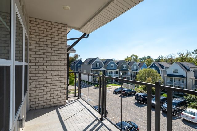 7483 Highway 70 S Apt 304, Nashville, TN 37221