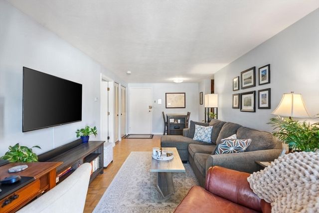 200 Park Terrace Dr 245, Stoneham, MA 02180