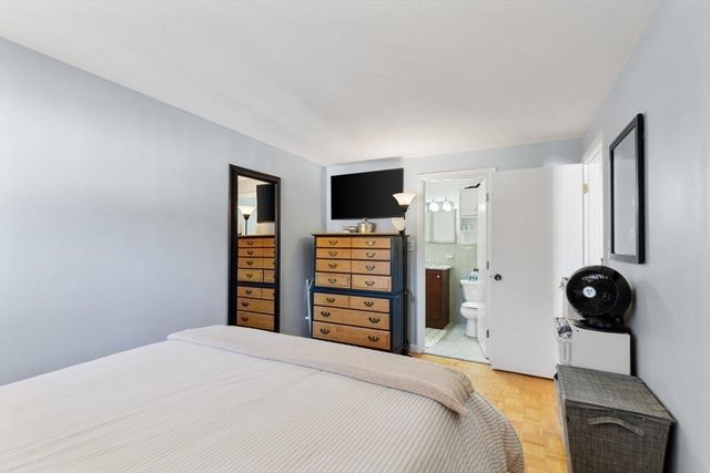 200 Park Terrace Dr 245, Stoneham, MA 02180