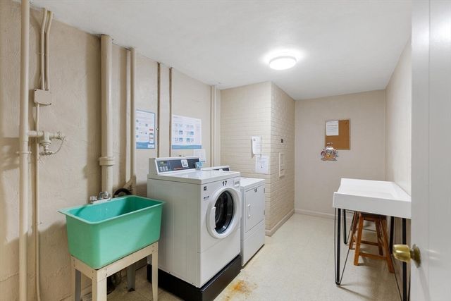 200 Park Terrace Dr 245, Stoneham, MA 02180