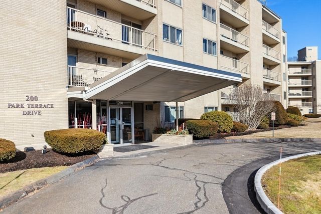200 Park Terrace Dr 245, Stoneham, MA 02180