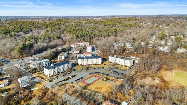 200 Park Terrace Dr 245, Stoneham, MA 02180