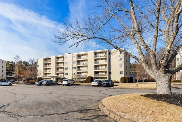 200 Park Terrace Dr 245, Stoneham, MA 02180