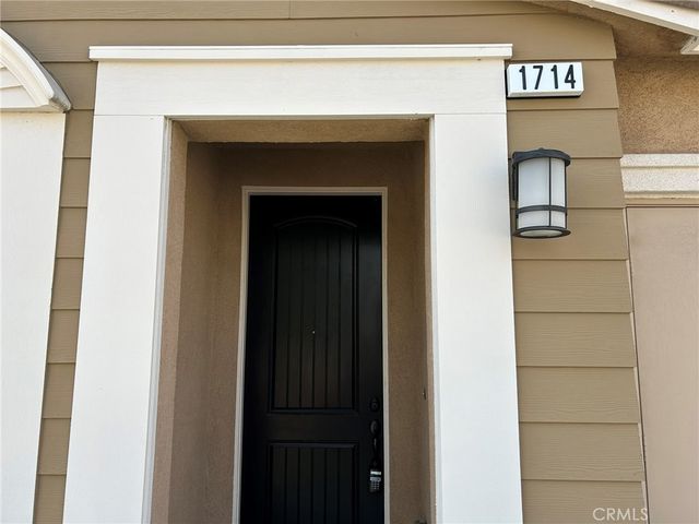 1714 Amaranthus Tree, Upland, CA 91784