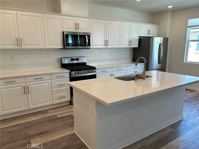 1714 Amaranthus Tree, Upland, CA 91784