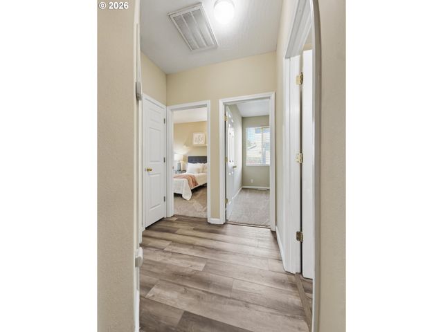 5244 DONOHOE Ave, Eugene, OR 97402